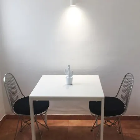 Albertos شقة *